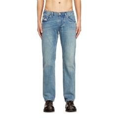 Diesel Men regular jeans 1985 larkee 0bmbw Medium blue 00C06Q0BMBW