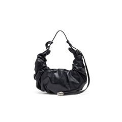 Diesel Women Grab-D L-Large scrunched hobo bag in shiny PU Black X10478P8657