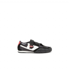 Diesel Women S-Pagodha-Tongue-free strap sneakers in ripstop Black/White Y03732P8404