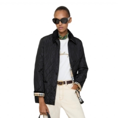 Burberry Women Quilted Nylon Barn Jacket Black/sand 81074631