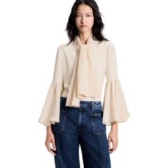 Louis Vuitton Women Flared Sleeve Lavalliere Blouse 1AJEJX