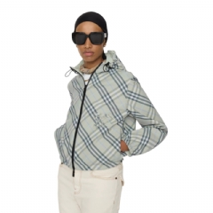 Burberry Women Cropped Reversible Check Jacket Seafoam green 81182041