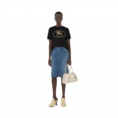 Burberry Women Knight Stamp Cotton T-shirt Black 81116581