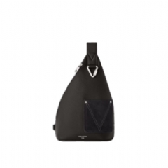 Louis Vuitton Men Delta Slingbag M27060