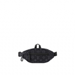 Louis Vuitton Men Catch Bumbag M82777