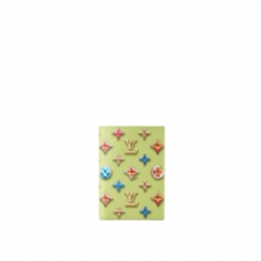 Louis Vuitton Men Passport Cover Monogram Heritage Pistachio M28039
