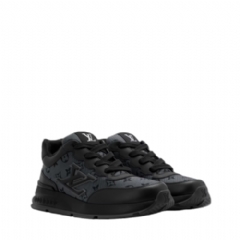 Louis Vuitton Men LV Classic Sneaker Black 1AJ697