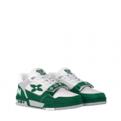 Louis Vuitton Men LV Trainer Sneaker Green 1AHTCV