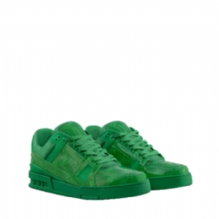 Louis Vuitton Men LV Trainer Sneaker Green 1AHDKS