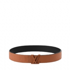 Louis Vuitton Men LV Initiales Taurillon Monogram 40mm Reversible Belt M4512U