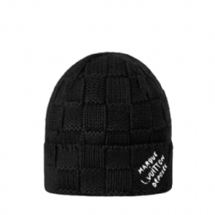Louis Vuitton Men Damier Snug Beanie M92739
