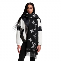Louis Vuitton Women Reykjavik Scarf Black M71040