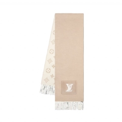 Louis Vuitton Women LV Blizzard Scarf Beige M97420