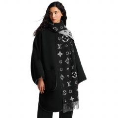 Louis Vuitton Women Reykjavik 2.0 Scarf Black M97143