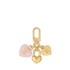 Louis Vuitton Women Micro Charms LV Heart Key Holder M01554