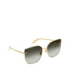 Louis Vuitton Women LV Charm Cat Eye Sunglasses Z1720U