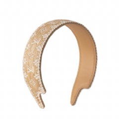 Louis Vuitton Women LV Outline M96301