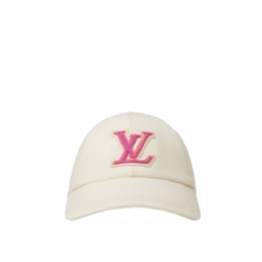 Louis Vuitton Women LV Signature Cap Beige M7289M
