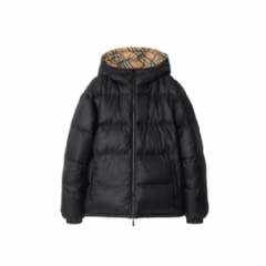 Burberry Men Reversible Check Hooded Puffer Jacket Sand beige 81102151