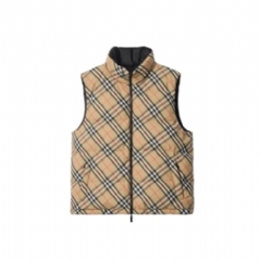 Burberry Men Reversible Check Puffer Gilet Sand beige 81102001