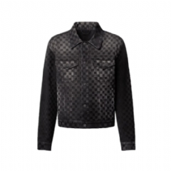Louis Vuitton Men Flocked Damier Denim Trucker Jacket 1AHBDS