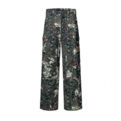 Louis Vuitton Men Multi Pocket Cargo Pants 1AIMEQ
