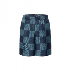 Louis Vuitton Men Damier Silk Shorts 1AHVTA