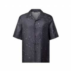 Louis Vuitton Men Monogram Short-Sleeved Silk Shirt 1AJC38