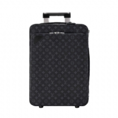 Louis Vuitton Men Pégase M10060