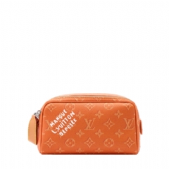 Louis Vuitton Men Mini Dopp Kit M26873