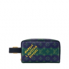 Louis Vuitton Men Locker Dopp Kit M25902