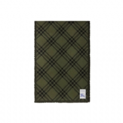 Burberry Women Wide Check Wool Silk Scarf Shrub/black 81124631